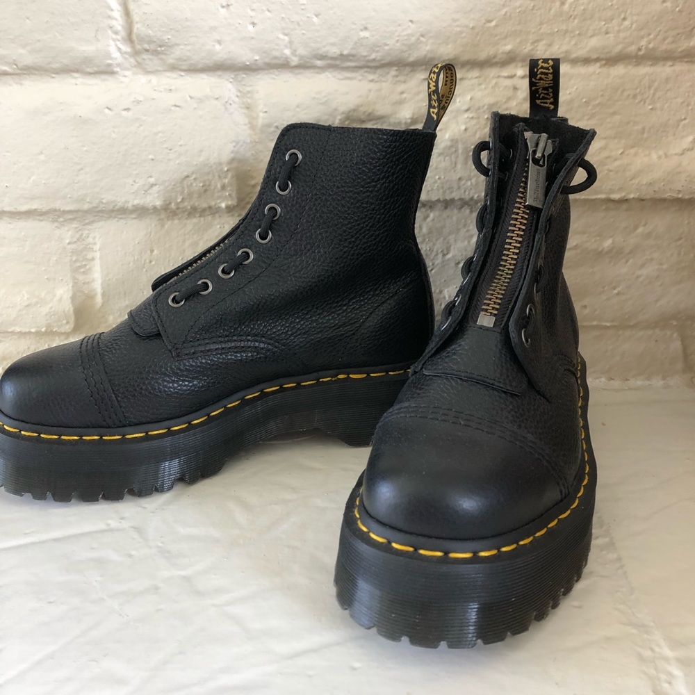 Black doc martens Sinclair’s